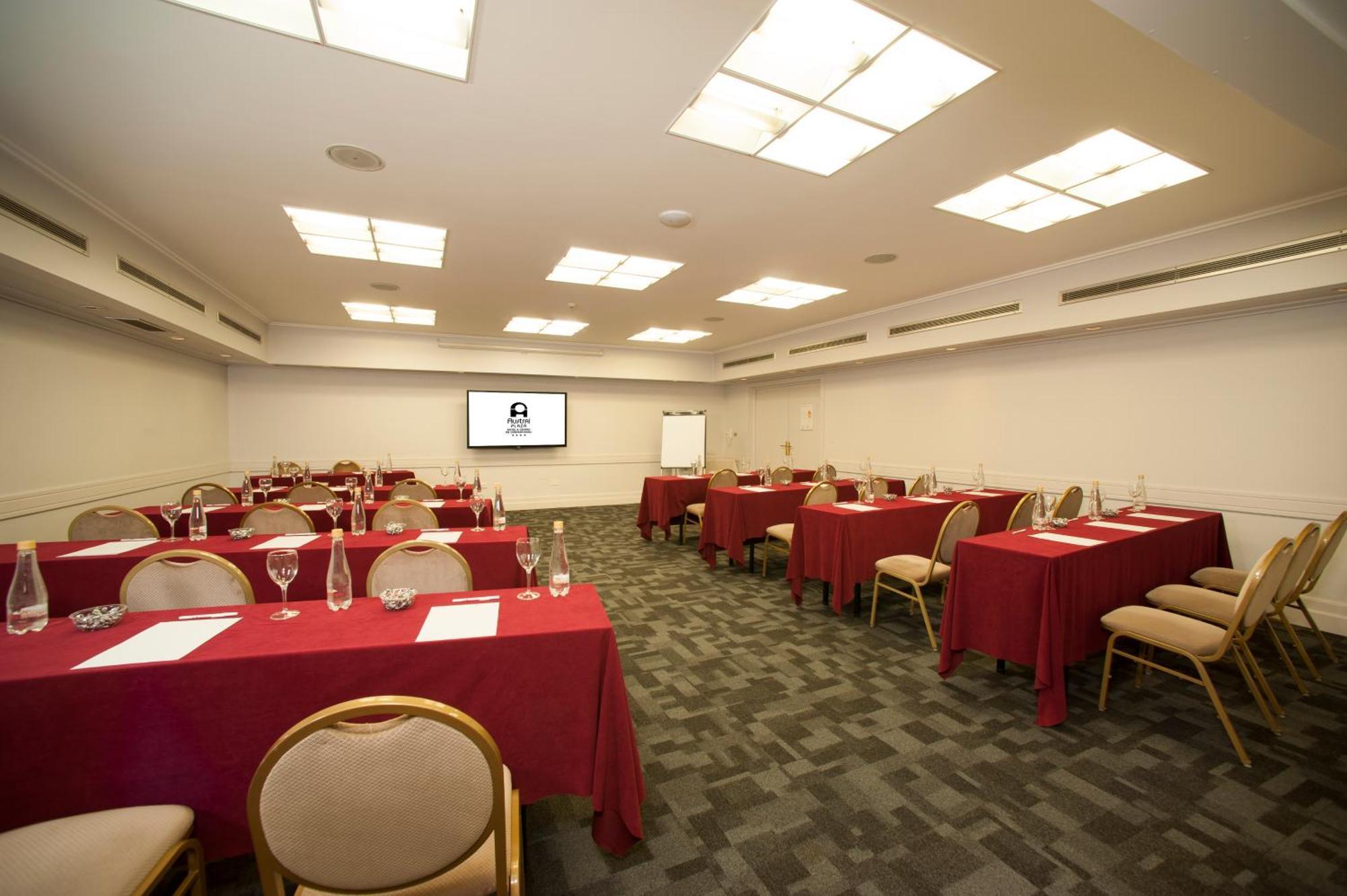 Austral Plaza Hotel Comodoro Rivadavia Eksteriør bilde