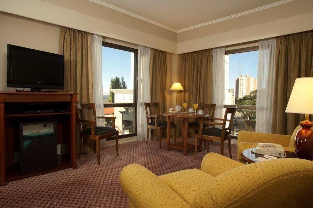 Austral Plaza Hotel Comodoro Rivadavia Eksteriør bilde