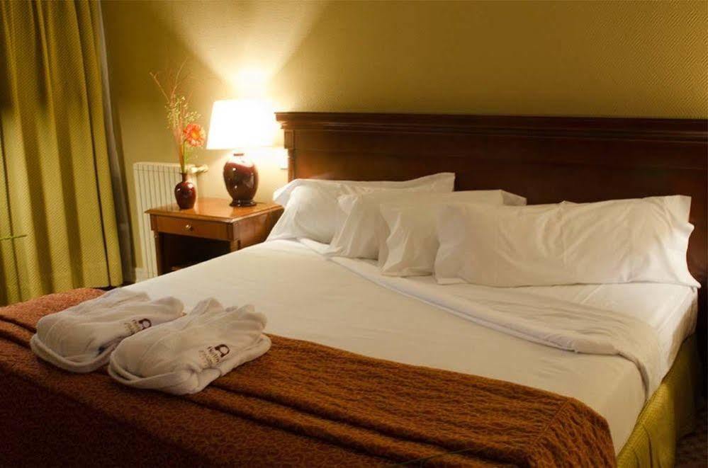 Austral Plaza Hotel Comodoro Rivadavia Eksteriør bilde