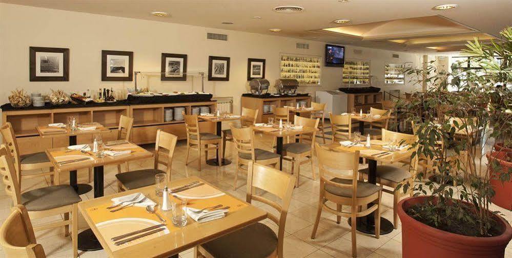 Austral Plaza Hotel Comodoro Rivadavia Eksteriør bilde